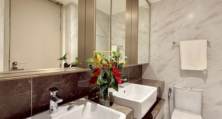 For rent 2 bedrooms condo in Khlong Toei, Bangkok