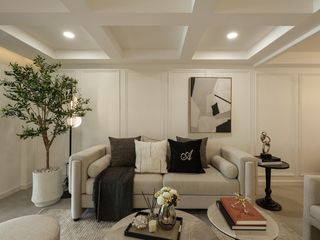 For sale 3 bedrooms townhouse in Watthana, Bangkok
