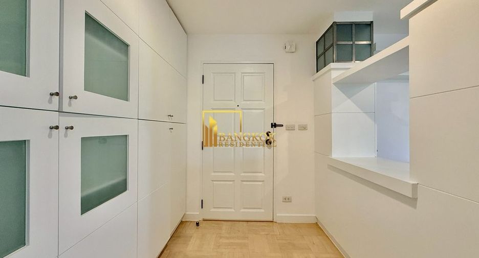 For rent 2 ベッドルーム condo in Yan Nawa, Bangkok