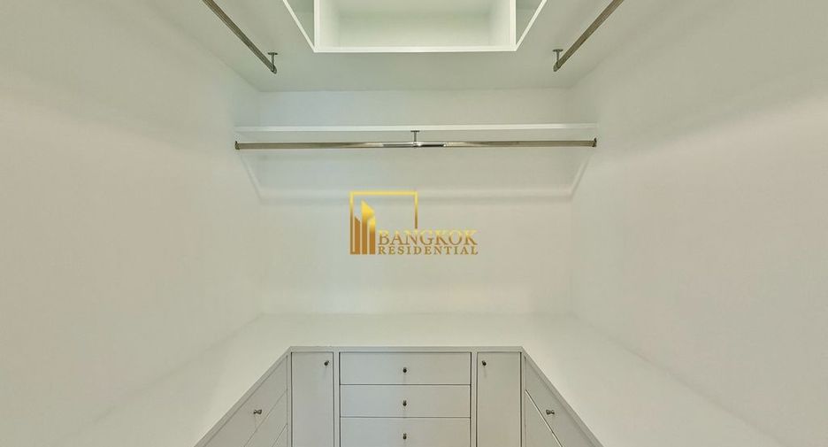 For rent 2 ベッドルーム condo in Yan Nawa, Bangkok