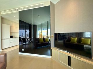For rent and for sale 2 bedrooms condo in Pathum Wan, Bangkok