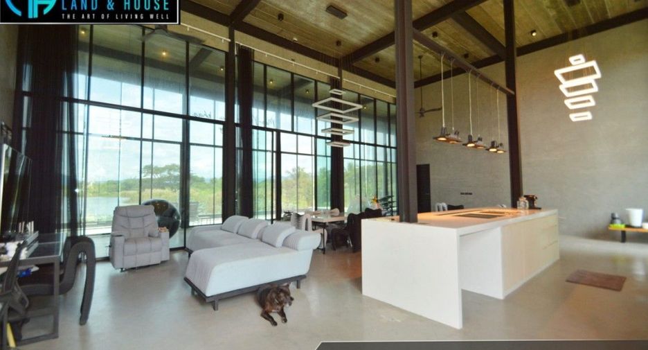 For sale 4 bedrooms house in Mueang Prachuap Khiri Khan, Prachuap Khiri Khan
