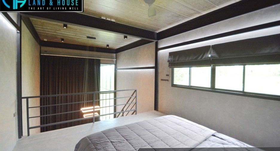 For sale 4 bedrooms house in Mueang Prachuap Khiri Khan, Prachuap Khiri Khan