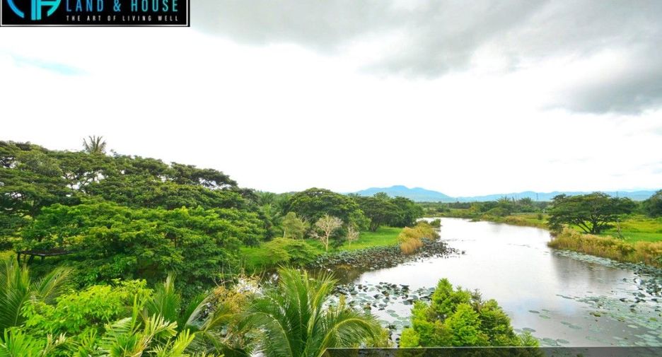 For sale 4 bedrooms house in Mueang Prachuap Khiri Khan, Prachuap Khiri Khan