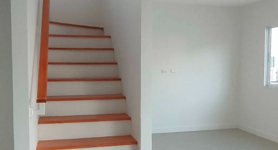 For sale 3 bedrooms townhouse in Bang Phli, Samut Prakan