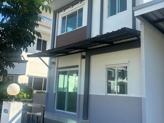 À vendre 3 chambres maison de ville à Bang Phli, Samut Prakan