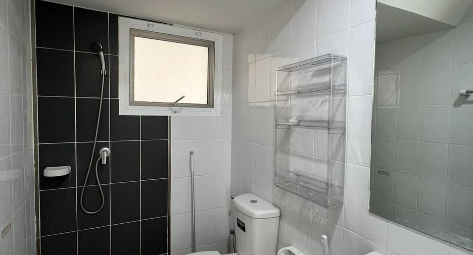 For sale 3 bedrooms townhouse in Bang Phli, Samut Prakan