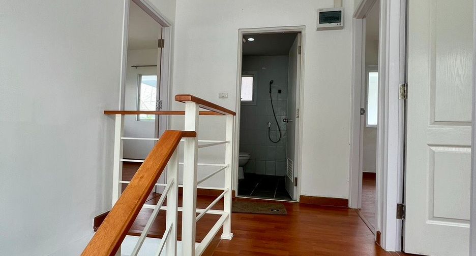 For sale 3 bedrooms townhouse in Bang Phli, Samut Prakan