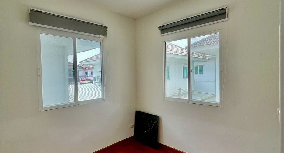 For sale 3 bedrooms townhouse in Bang Phli, Samut Prakan