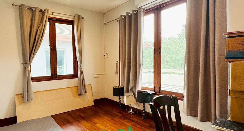 Casa en venta de 3 habitaciones en Bang Phli, Samut Prakan
