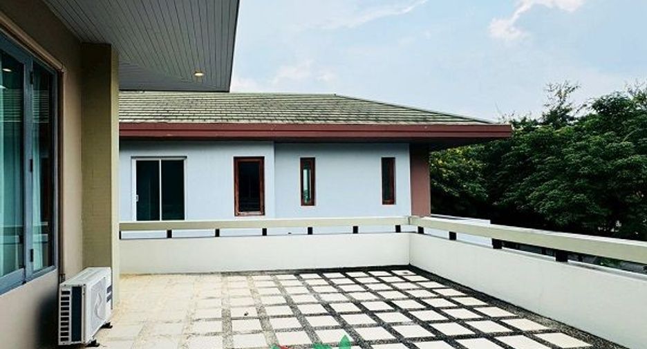 Casa en venta de 3 habitaciones en Bang Phli, Samut Prakan