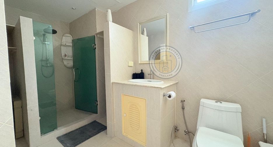 For rent and for sale 3 bedrooms condo in Bang Lamung, Chonburi