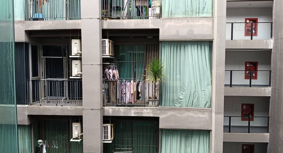 For sale 1 bed condo in Chatuchak, Bangkok