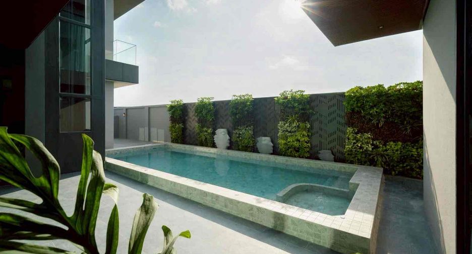 Villa en venta de 5 habitaciones en Bang Lamung, Chonburi
