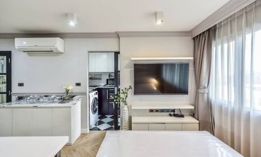 For sale 1 bed condo in Yan Nawa, Bangkok