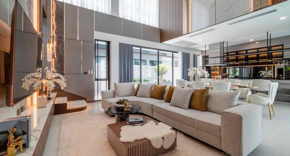 Villa zum Kauf mit 5 Zimmer in Bang Lamung, Chonburi