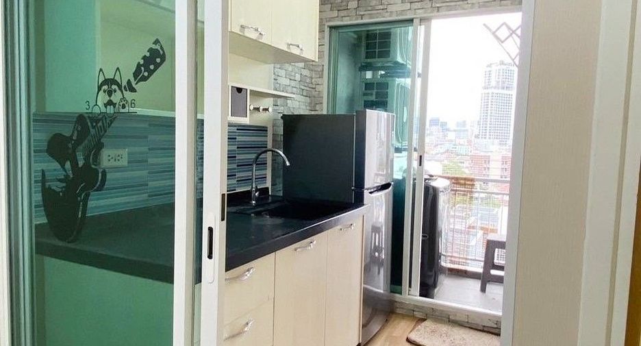 À vendre 1 chambre condo à Din Daeng, Bangkok