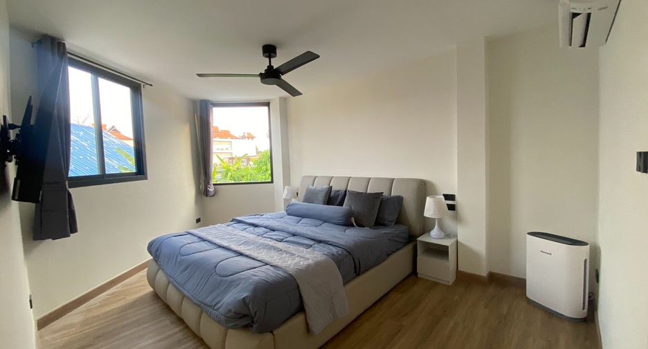 For rent 5 bedrooms villa in Mueang Chiang Mai, Chiang Mai