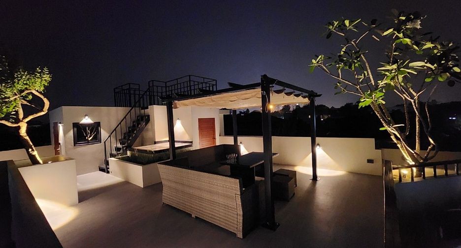 For rent 5 bedrooms villa in Mueang Chiang Mai, Chiang Mai