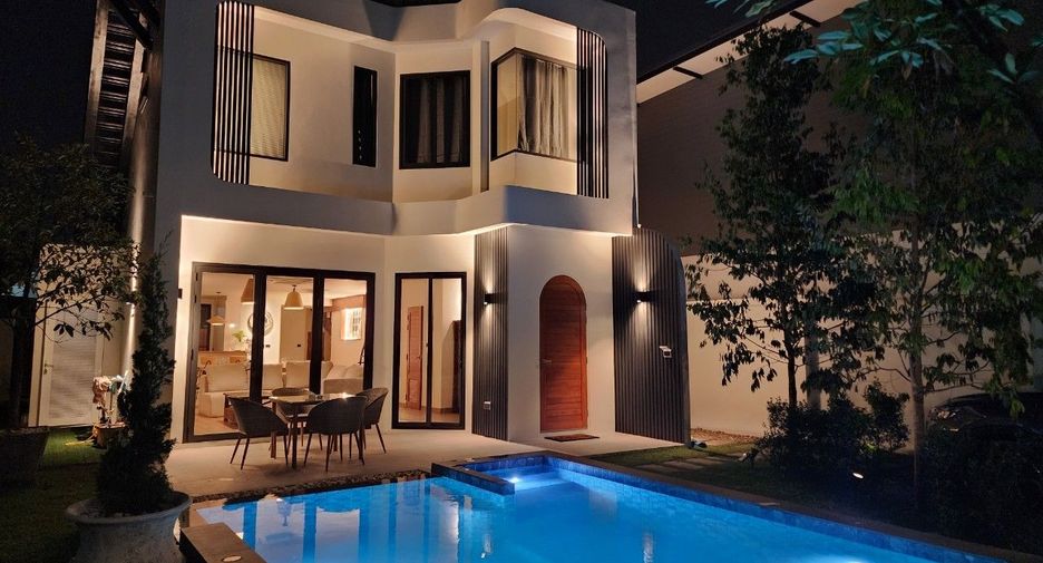 For rent 5 bedrooms villa in Mueang Chiang Mai, Chiang Mai