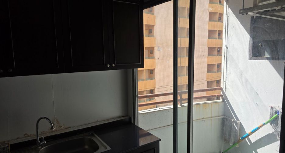 For sale 1 bed condo in Thanyaburi, Pathum Thani