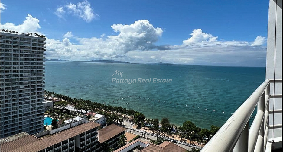 For sale 1 bed condo in Bang Lamung, Chonburi