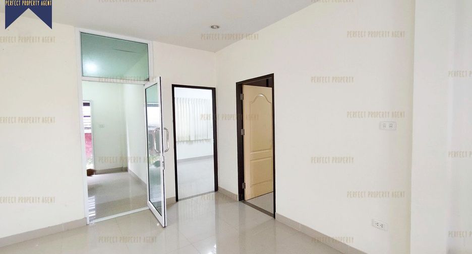 For sale 2 bedrooms house in Mueang Chachoengsao, Chachoengsao