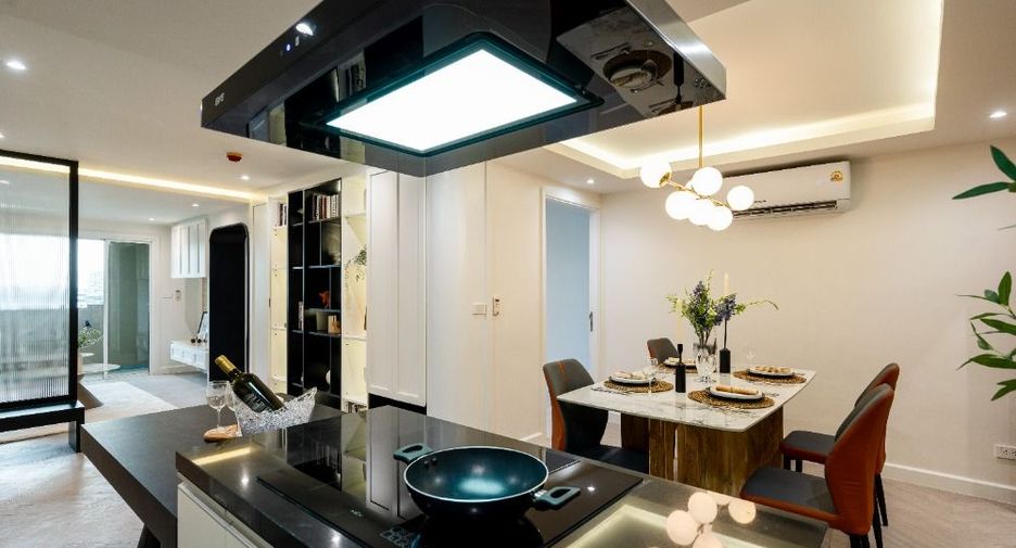 Condo en venta de 3 habitaciones en Watthana, Bangkok