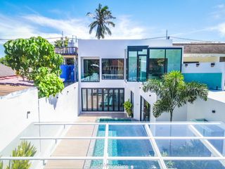 For rent 3 bedrooms villa in Mueang Phuket, Phuket