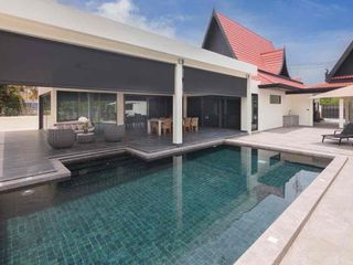 For sale 4 ベッドルーム villa in Bang Lamung, Chonburi
