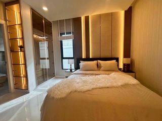 Villa en alquiler y en venta de 5 habitaciones en Bang Lamung, Chonburi