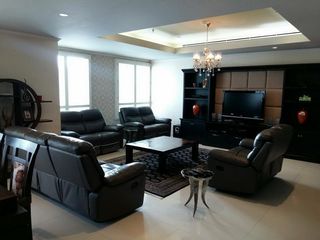 出租 4 卧室 公寓 在 Watthana, 曼谷