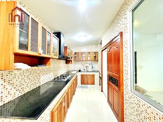 出售 4 卧室 联排别墅 在 Bang Kruai, Nonthaburi
