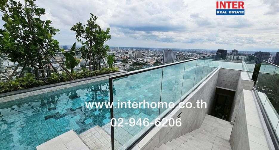 For sale 2 bedrooms condo in Thon Buri, Bangkok