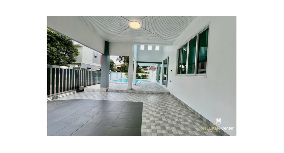 出售 3 卧室 独立屋 在 Bang Lamung, Chon Buri