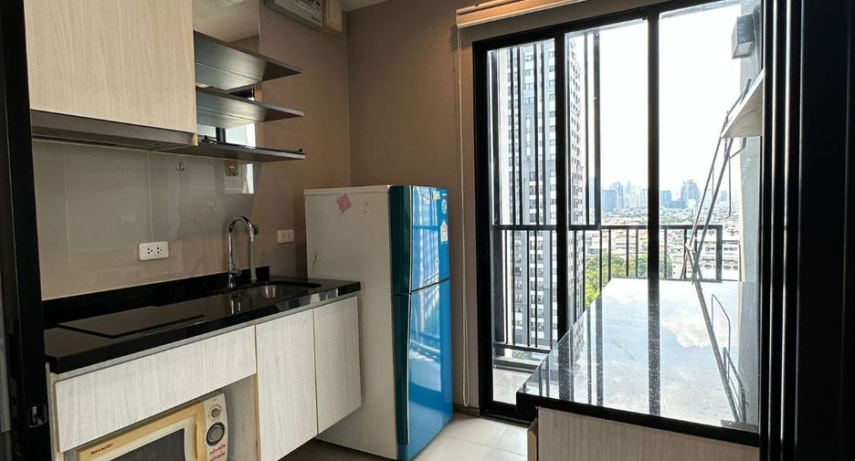 Condo en venta de 2 habitaciones en Watthana, Bangkok