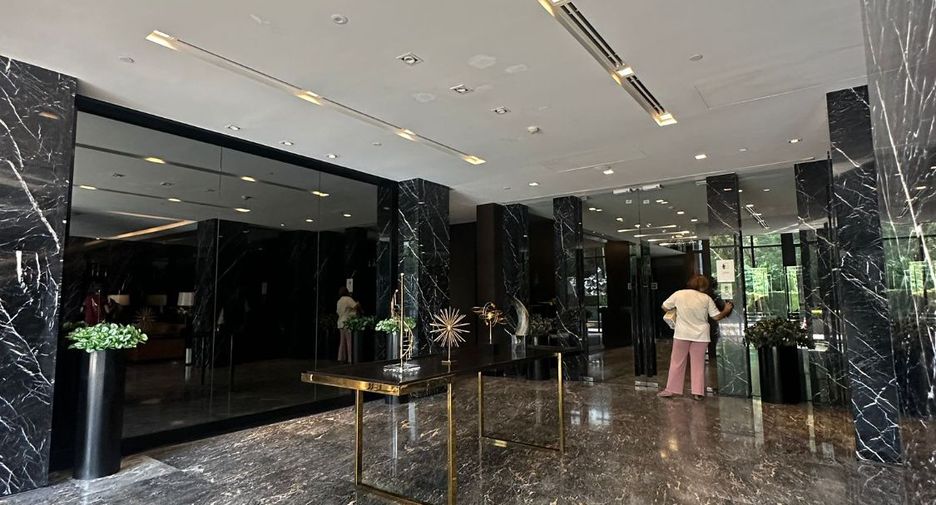 Condo en venta de 2 habitaciones en Watthana, Bangkok
