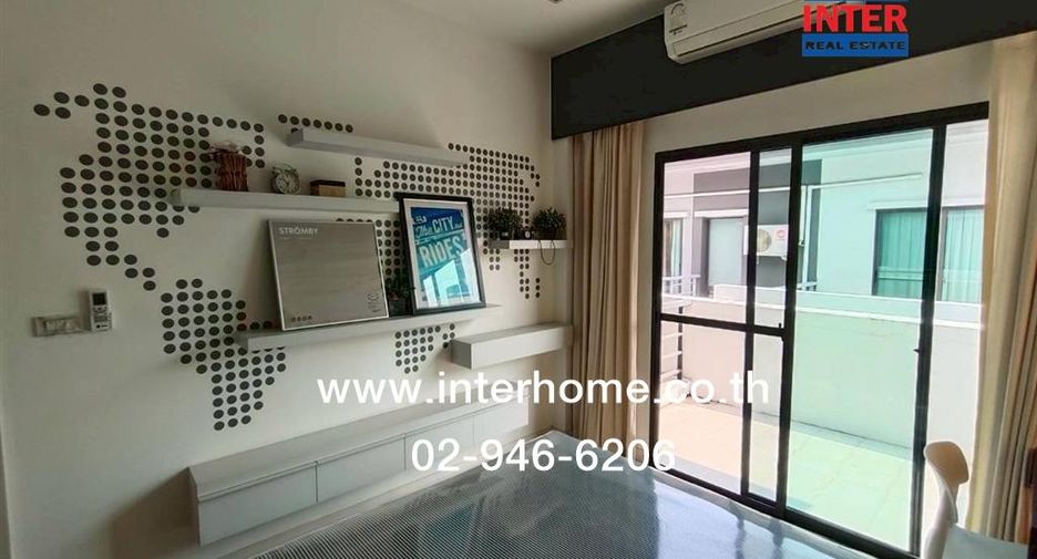 For sale 3 bedrooms house in Saphan Sung, Bangkok