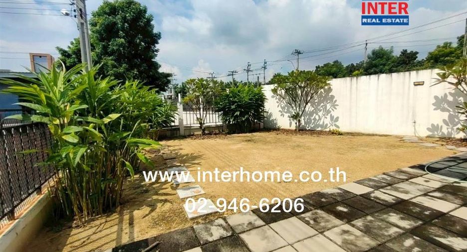 For sale 3 bedrooms house in Saphan Sung, Bangkok