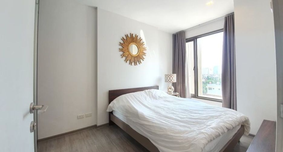 For sale 1 bed condo in Khlong San, Bangkok