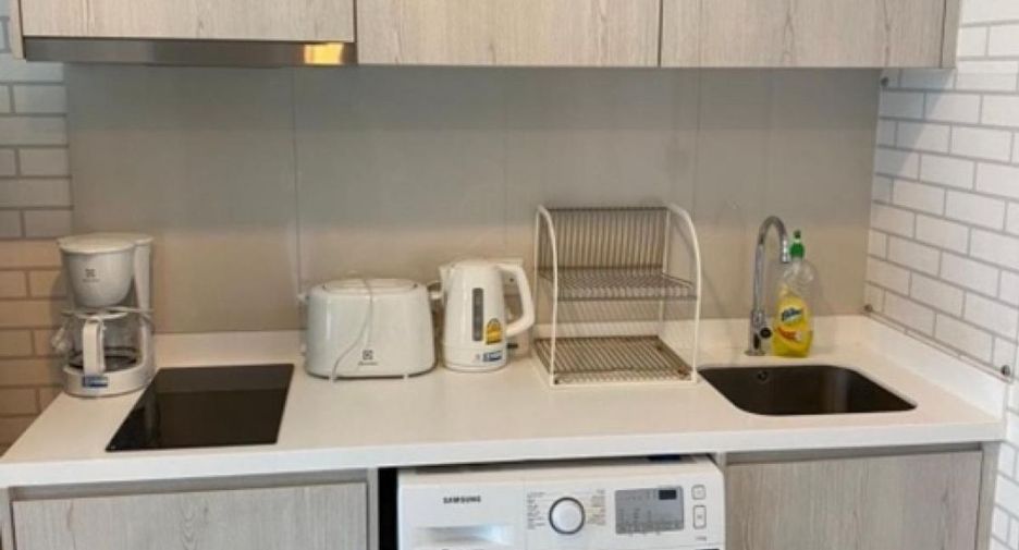 For sale 1 bed condo in Khlong Toei, Bangkok