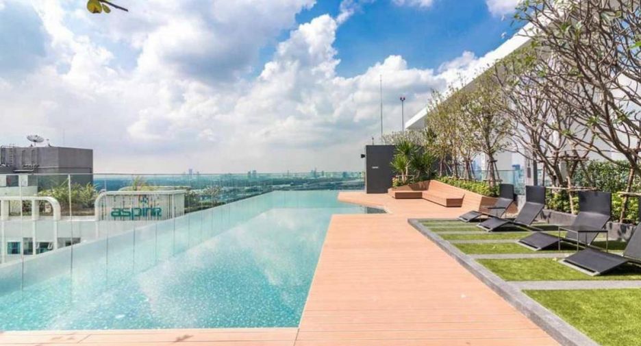 For sale 1 bed condo in Khlong Toei, Bangkok