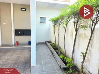 Haus zum Kauf mit 3 Zimmer in Si Racha, Chonburi