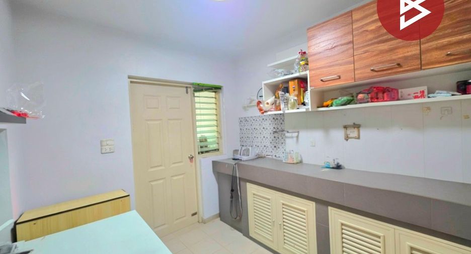For sale 3 ベッドルーム house in Si Racha, Chonburi