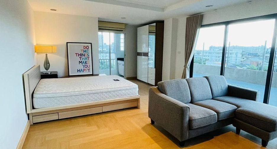 For rent 2 bedrooms apartment in Chatuchak, Bangkok
