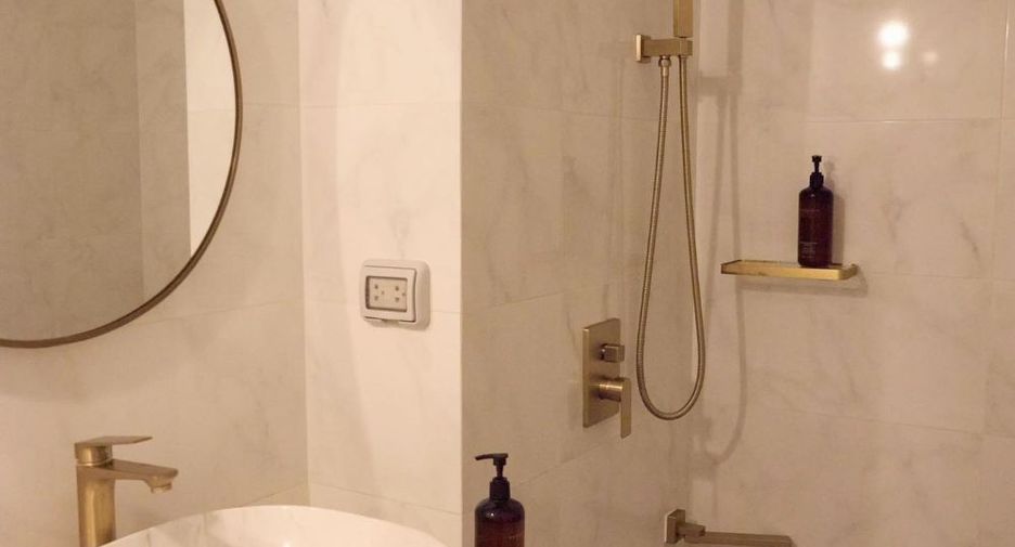 For sale 1 bed condo in Bang Rak, Bangkok