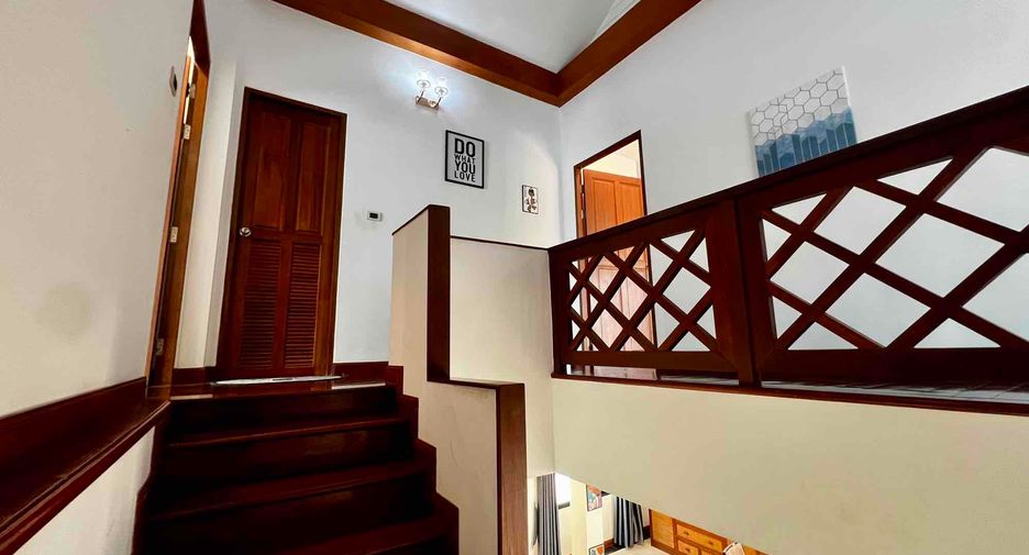 À vendre 3 chambres villa à Bang Lamung, Chonburi