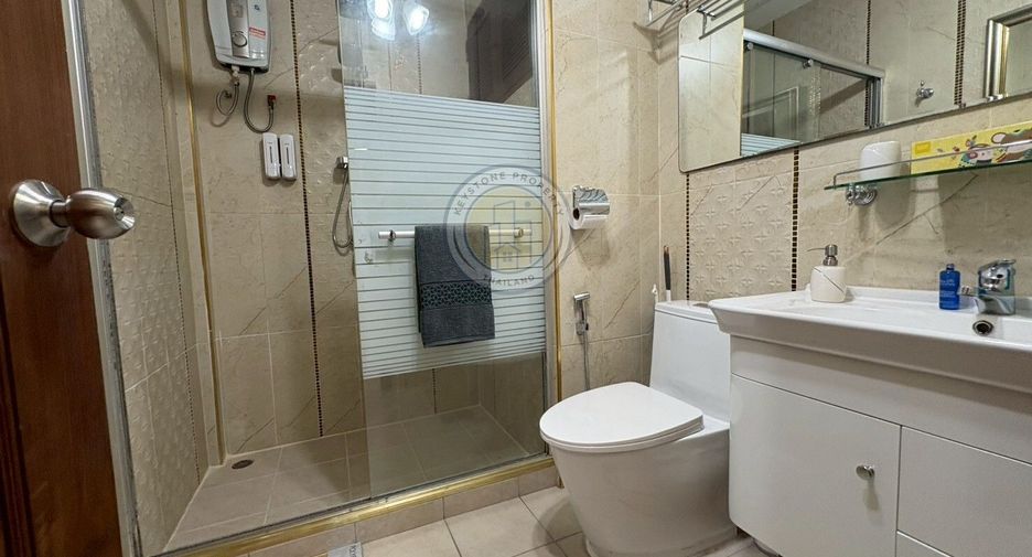For rent 2 bedrooms apartment in Bang Lamung, Chonburi