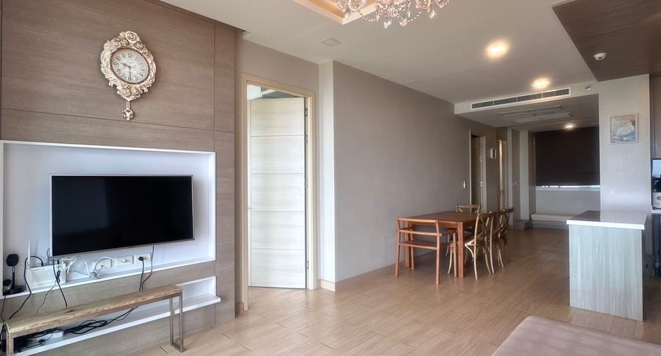 For rent 2 bedrooms condo in Bang Lamung, Chonburi