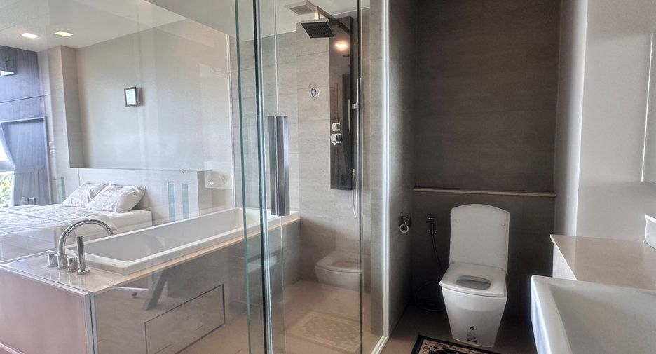 For rent 2 bedrooms condo in Bang Lamung, Chonburi